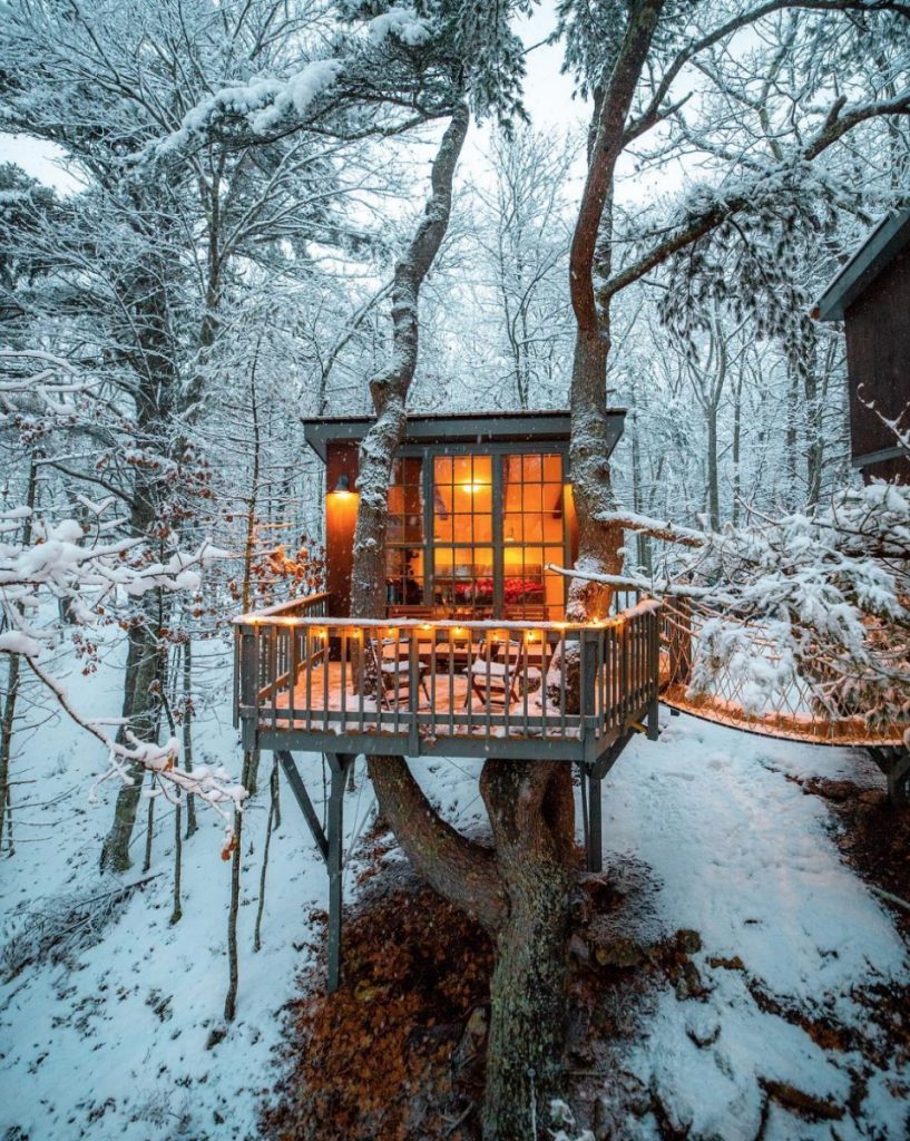 Dreamy snowy remote treehouse.