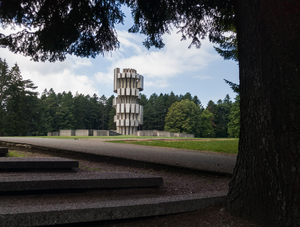 Bosnia Nature Guide: Kozara Monument