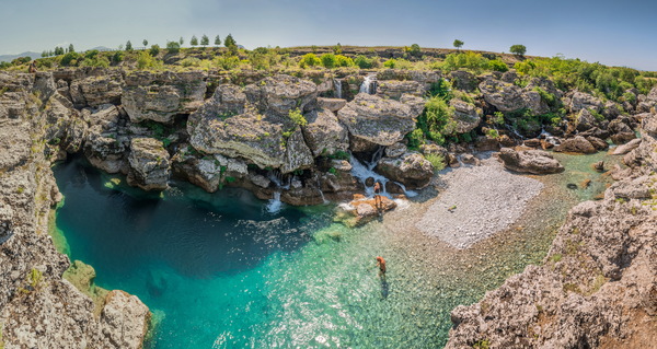 niagara-falls-in-montenegro